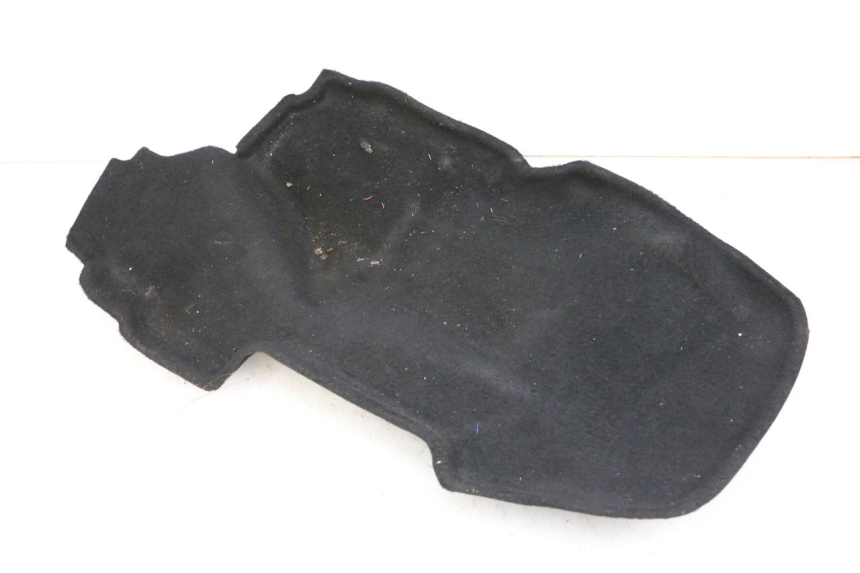 photo de UNDERSEAT CARPET PIAGGIO MP3 HPE 350 (2018 - 2020) - Fixing points details