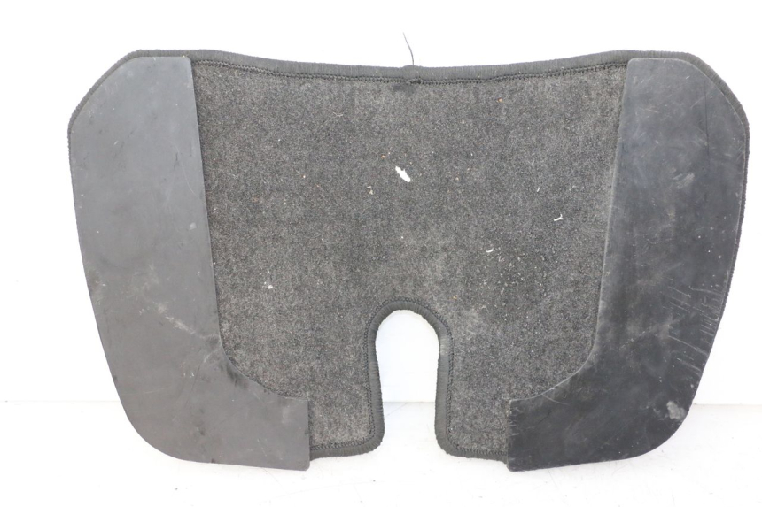 photo de UNDERSEAT CARPET HONDA ST PAN EUROPEAN 1300 (2002 - 2013)