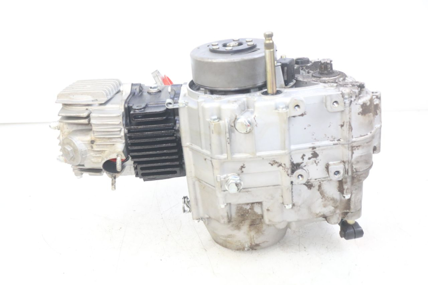 photo de ENGINE APOLLO RFZ 125