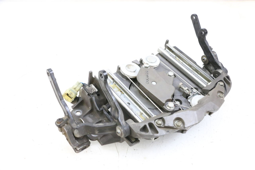 photo de ENGINE BUBBLE YAMAHA FJR ABS 1300 (2006 - 2012) - Spare part profile view