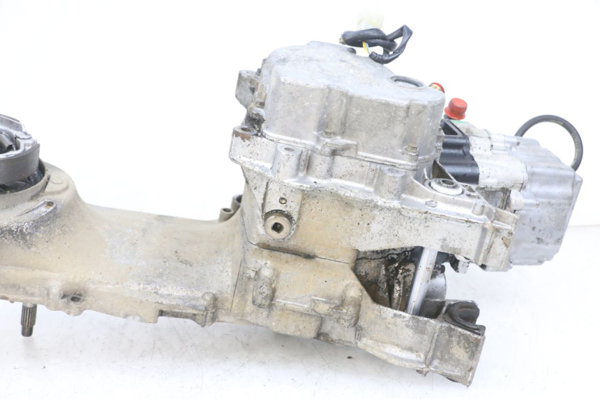 photo de ENGINE PEUGEOT ELYSEO 125 (1999 - 2004) - Zoom on usage condition