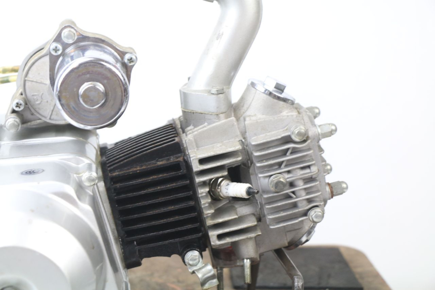 photo de ENGINE CHINESE QUAD ENFANT ATV PUMA 50 - Distinctive features