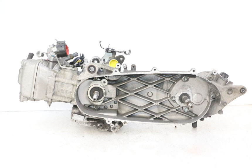 photo de ENGINE HONDA FES S-WING SWING ABS 125 (2007 - 2015)