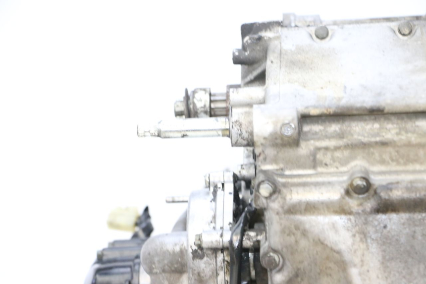 photo de ENGINE SUZUKI GSXR GSX-R 1000 (2003 - 2004) - Technical close-up