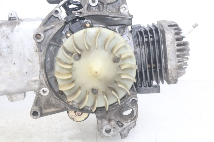 photo de ENGINE PEUGEOT KISBEE 2T 50 (2010 - 2017)