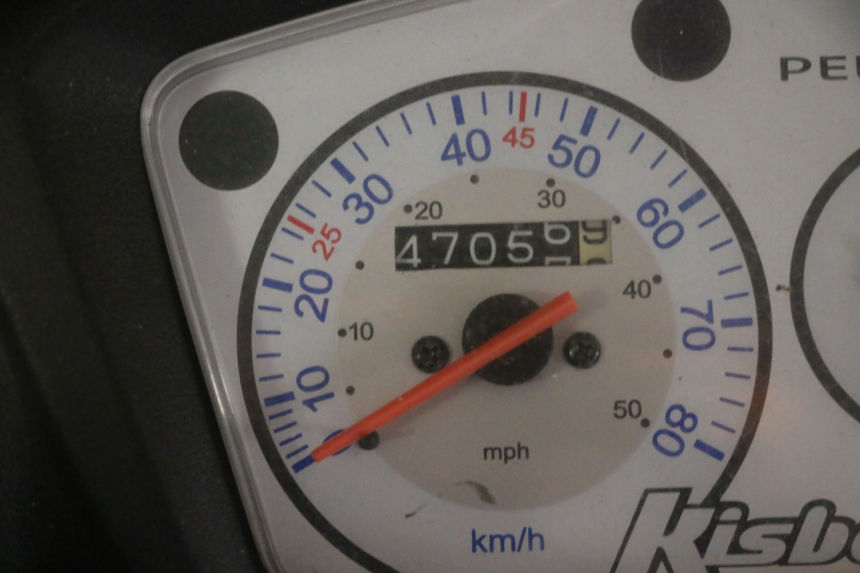 photo de ENGINE PEUGEOT KISBEE 4T 50 (2010 - 2017) - Alternative perspective