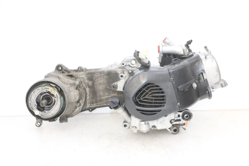 photo de ENGINE PEUGEOT KISBEE 4T 50 (2018 - 2022) - Technical close-up