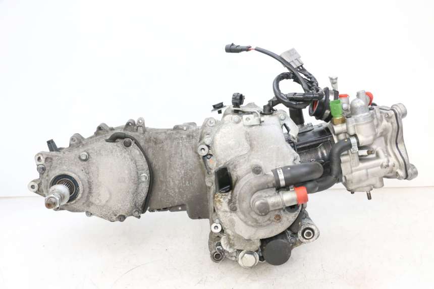photo de ENGINE PIAGGIO MP3 HPE 300 (2019 - 2026) - Detailed visual inspection