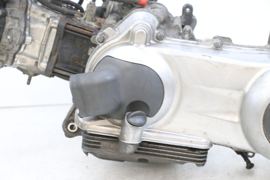 photo de ENGINE PIAGGIO MP3 125 (2006 - 2014)