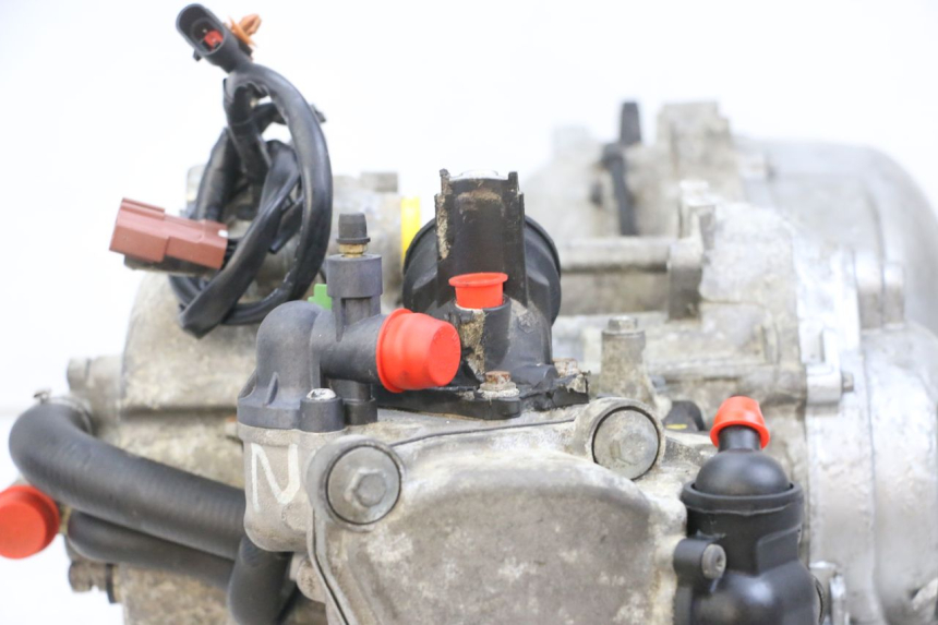 photo de ENGINE PIAGGIO MP3 RL 250 (2007 - 2010) - Detailed visual inspection