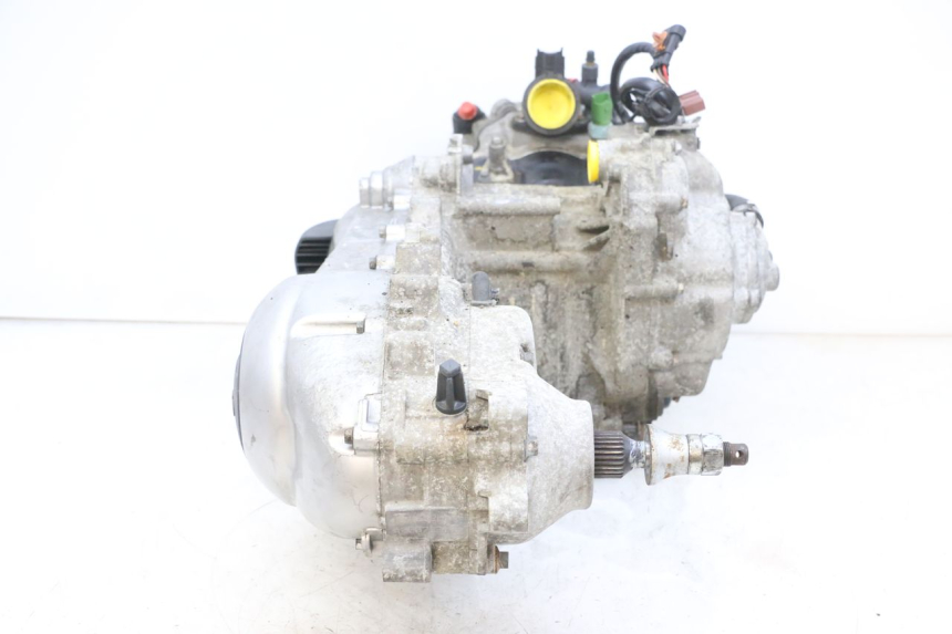 photo de ENGINE PIAGGIO MP3 RL 250 (2007 - 2010) - Fixing points details