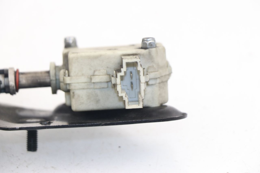 photo de TRUNK OPENING MOTOR GILERA GP 800 (2007 - 2013)