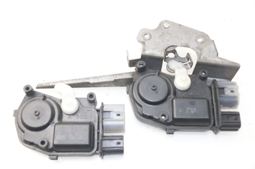 photo de SEAT LOCK ENGINE HONDA NSS EX FORZA 250 (2008 - 2009)