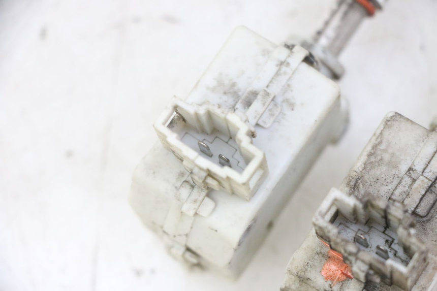 photo de TRUNK OPENING MOTOR PIAGGIO MP3 LT 300 (2010 - 2016) - Alternative perspective