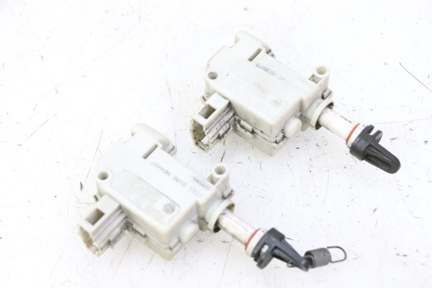 photo de SEAT LOCK ENGINE PIAGGIO MP3 500 (2011 - 2015)