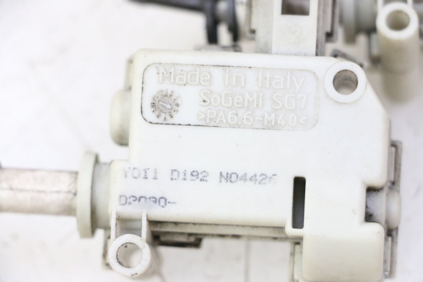 photo de SEAT LOCK ENGINE PIAGGIO MP3 500 (2011 - 2015)