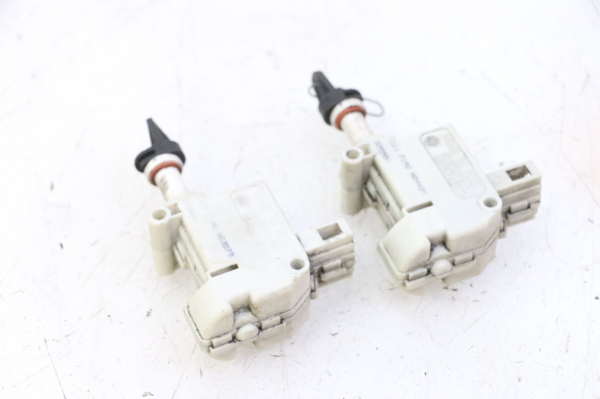 photo de SEAT LOCK ENGINE PIAGGIO MP3 500 (2011 - 2015)