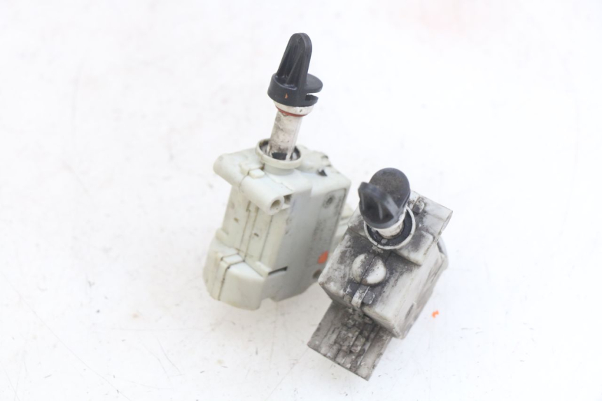 photo de TRUNK OPENING MOTOR PIAGGIO MP3 LT 400 (2007 - 2012)