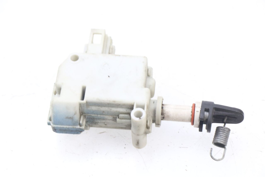 photo de SEAT LOCK ENGINE PIAGGIO PRIMAVERA 125 (2013 - 2021) - Main view