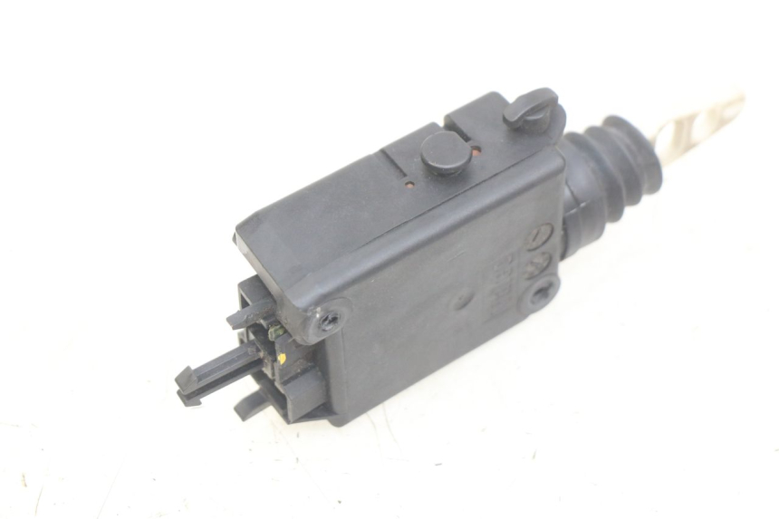 photo de TRUNK OPENING MOTOR PEUGEOT SATELIS 125 (2010 - 2012)