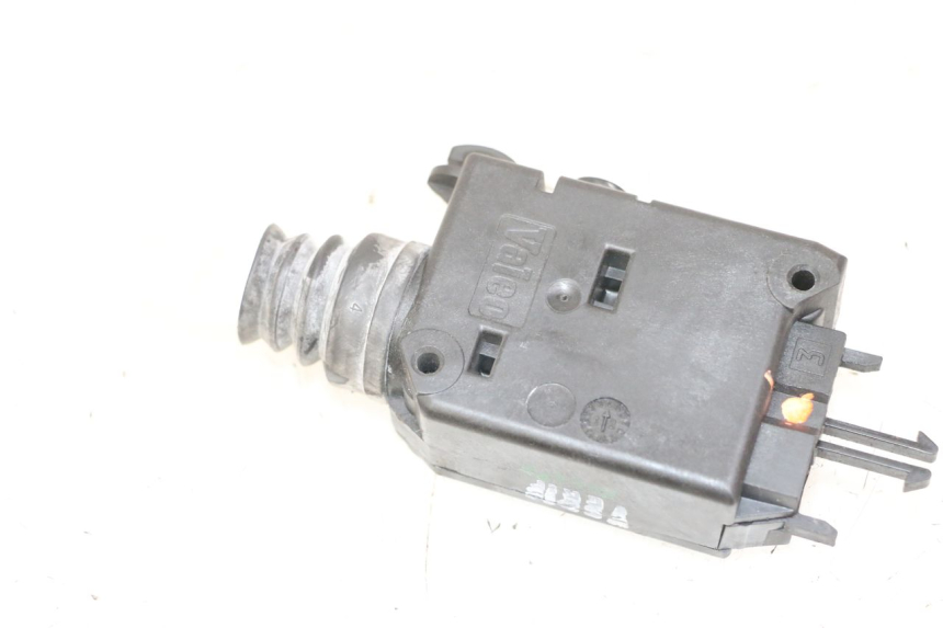 photo de SEAT LOCK ENGINE PEUGEOT SATELIS 125 (2013 - 2018)