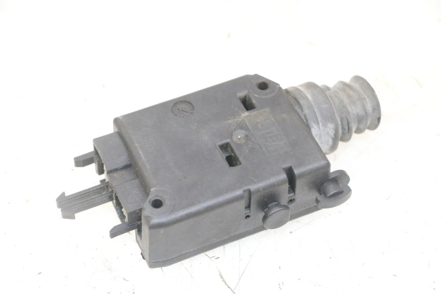 photo de SEAT LOCK ENGINE PEUGEOT SATELIS 125 (2013 - 2018)