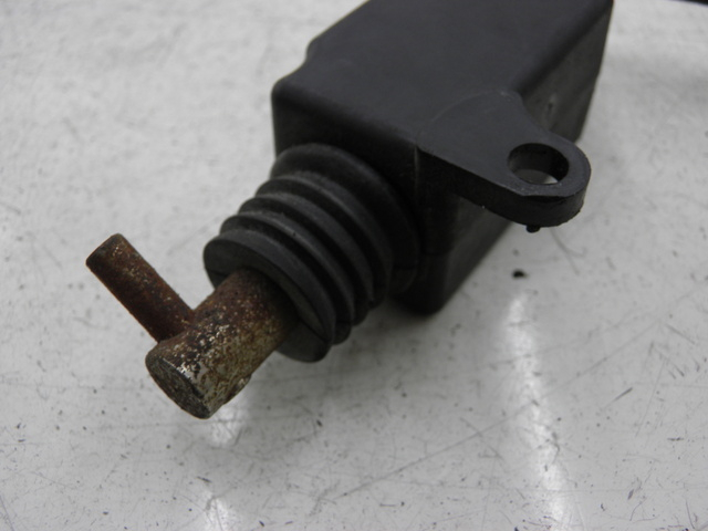 photo de SEAT LOCK ENGINE SYM FIDDLE 125 (2008 - 2010)