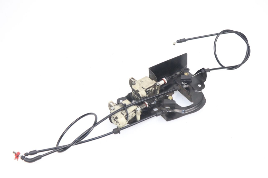 photo de SEAT LOCK ENGINE PIAGGIO X8 400 (2006 - 2007)