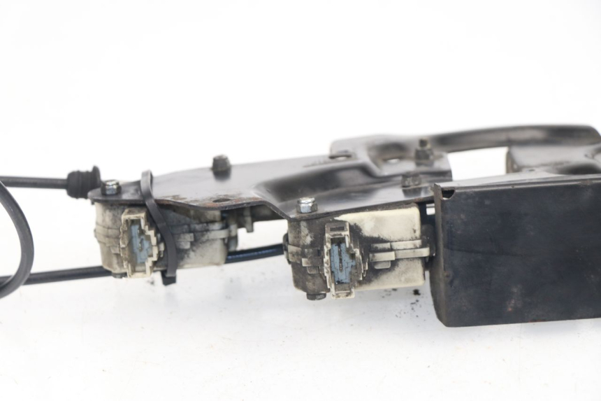photo de SEAT LOCK ENGINE PIAGGIO X8 400 (2006 - 2007)