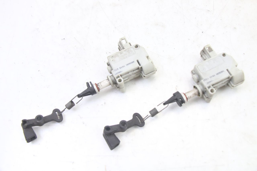 photo de SEAT LOCK ENGINE PIAGGIO XEVO - X EVO 125 (2007 - 2016)