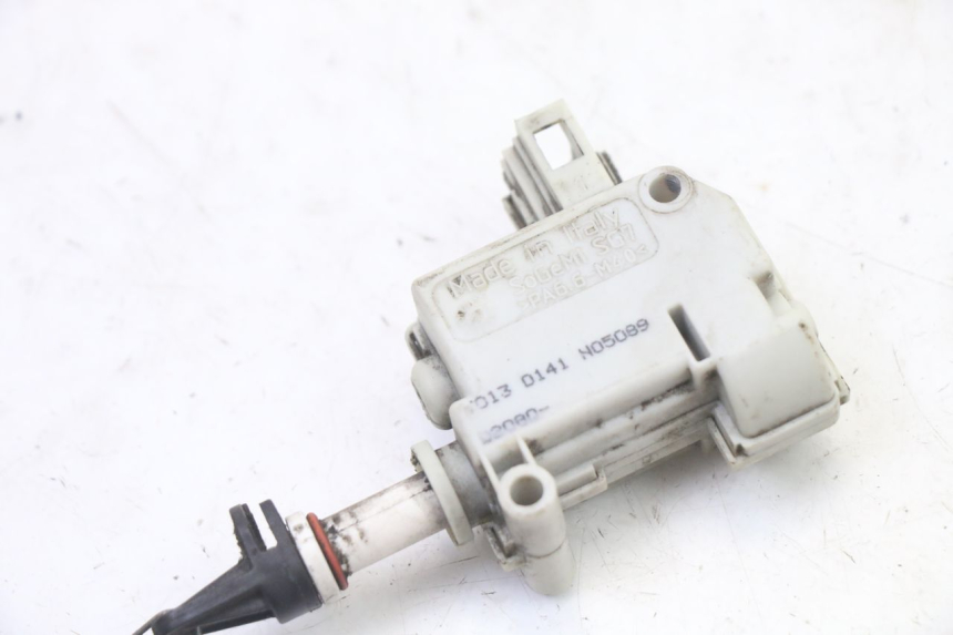 photo de SEAT LOCK ENGINE PIAGGIO XEVO - X EVO 125 (2007 - 2016)