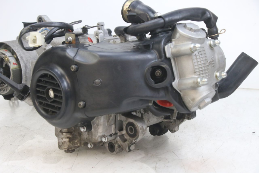 photo de ENGINE PEUGEOT SPEEDFIGHT 4 4T 50 (2015 - 2019)