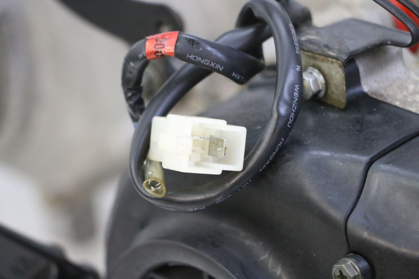 photo de ENGINE PEUGEOT TWEET 4T 50 (2014 - 2019)