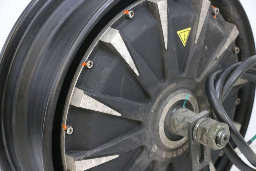 photo de ENGINE EFUN PUSA 1 - Additional view of the item