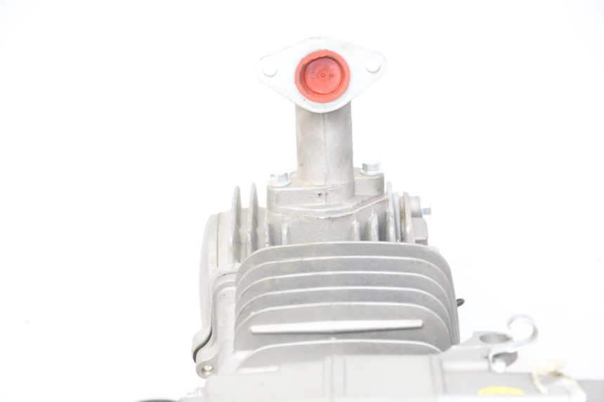 photo de ENGINE APOLLO RFZ 125