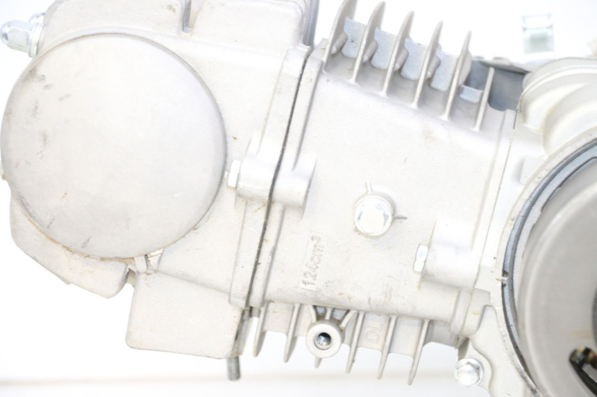 photo de ENGINE APOLLO RFZ 125