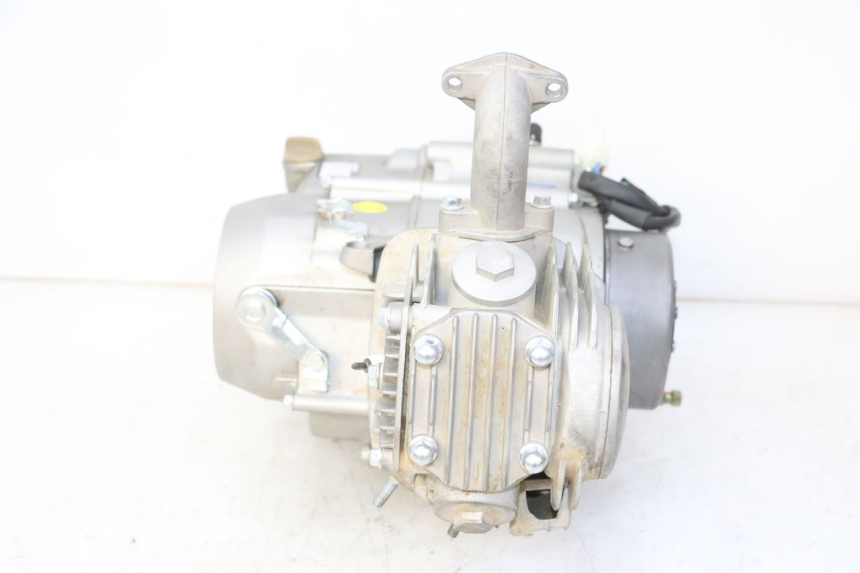 photo de ENGINE APOLLO RFZ 125