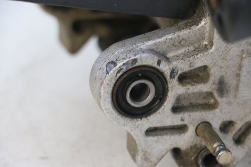 photo de ENGINE TNT MOTOR ROMA 10' 4T 50 (2019 - 2022) - Fixing points details