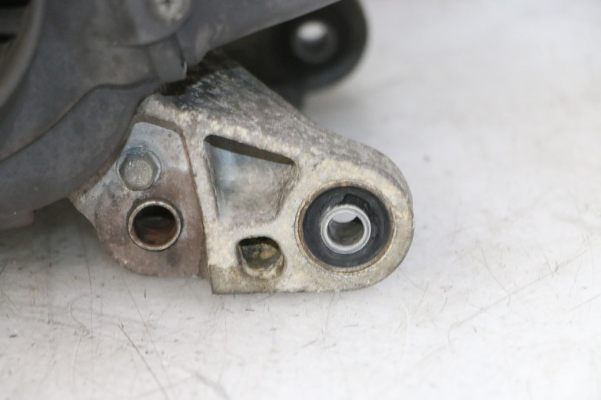 photo de ENGINE HONDA SCV LEAD 100 (2003 - 2007)