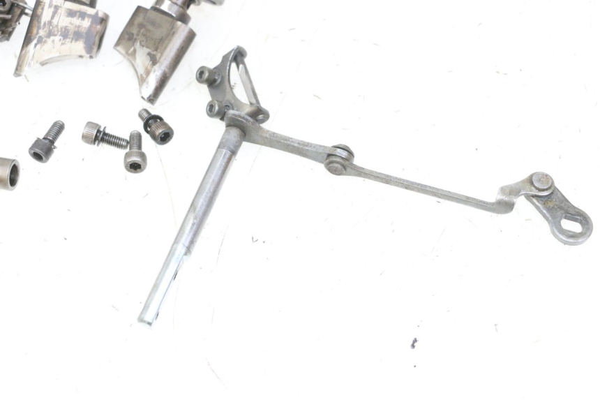photo de EXHAUST VALVE ENGINE YAMAHA YZ 125 (1998 - 2005)