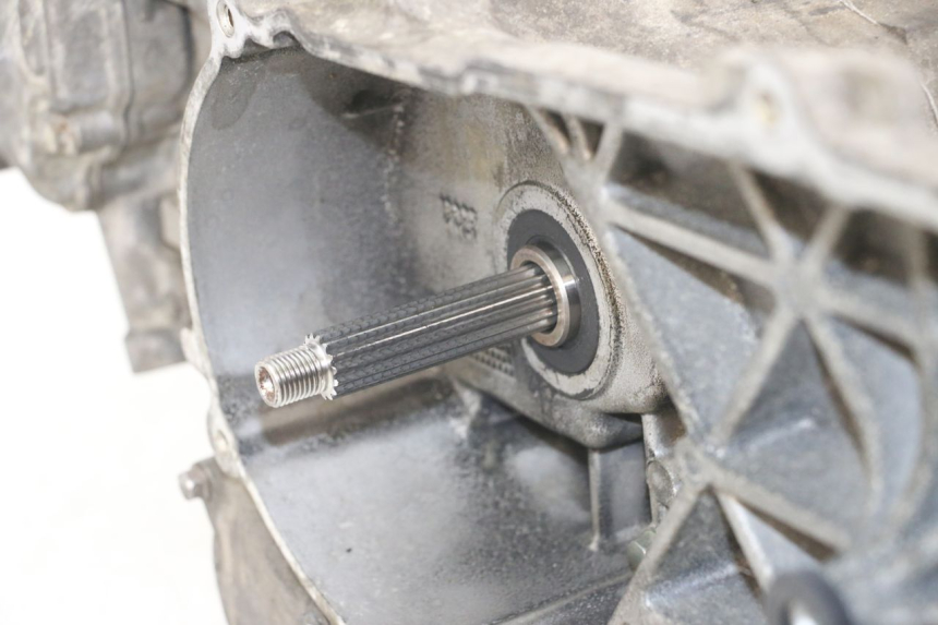 photo de ENGINE YAMAHA XMAX X-MAX 125 (2006 - 2009) - Fixing points details