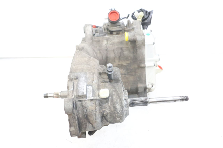 photo de ENGINE YAMAHA XMAX X-MAX 125 (2006 - 2009) - Surface and material condition