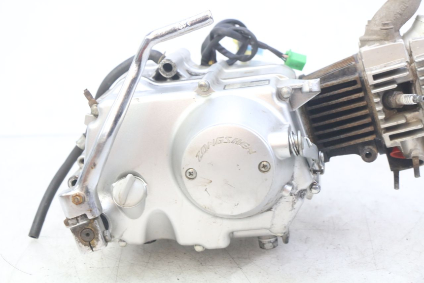 photo de ENGINE ZHEJIANG XMOTOS XB-81 50