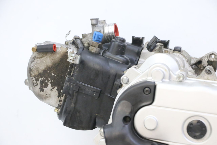 photo de ENGINE PIAGGIO ZIP 4T 50 (2018 - 2020) - Alternative angle