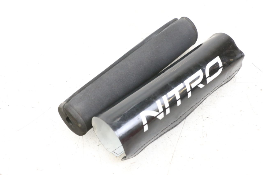 photo de BAR PAD NITRO MOTORS THUNDER 125