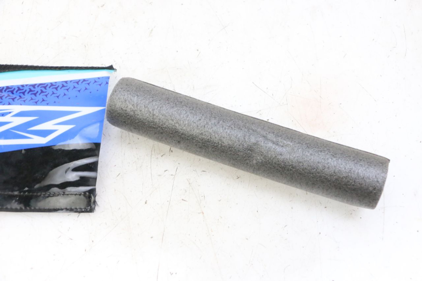 photo de HANDLEBAR FOAM PAD APOLLO RFZ 125
