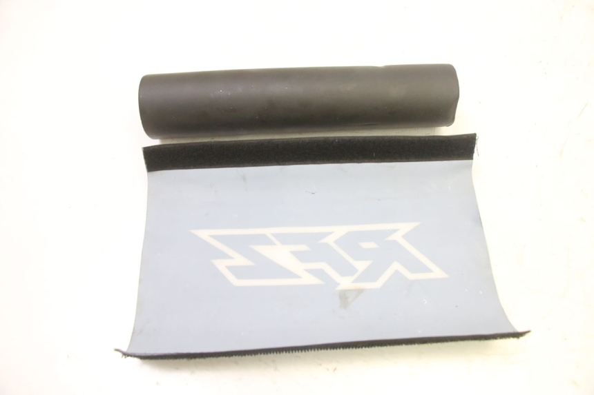 photo de HANDLEBAR FOAM PAD APOLLO RFZ 125