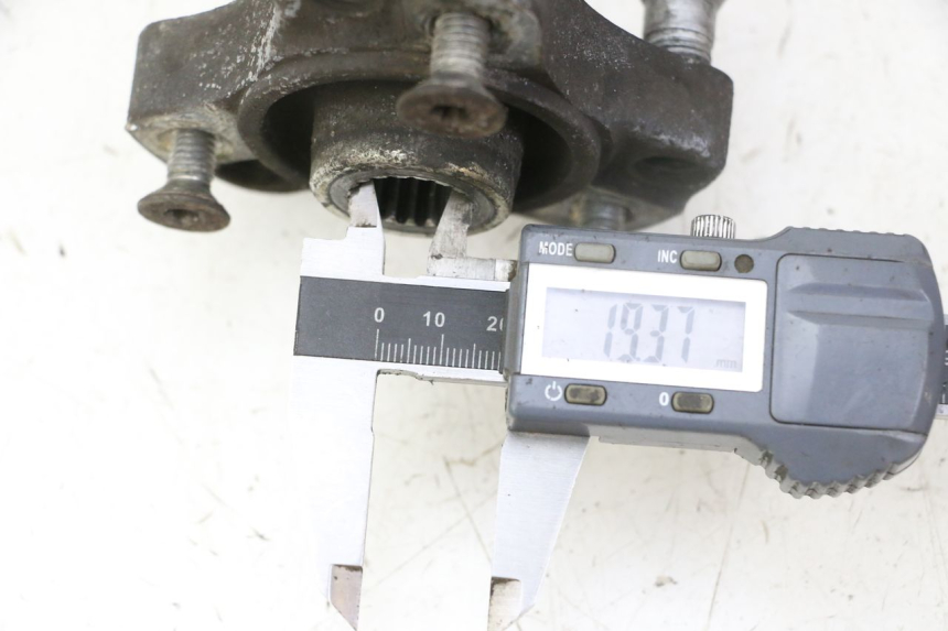 photo de REAR WHEEL HUB PEUGEOT ELYSTAR 50 (2002 - 2014)