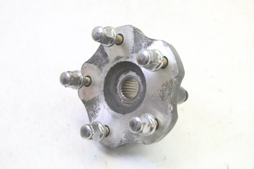 photo de REAR WHEEL HUB SYM FIDDLE 3 III 125 (2014 - 2020) - Fixing points details