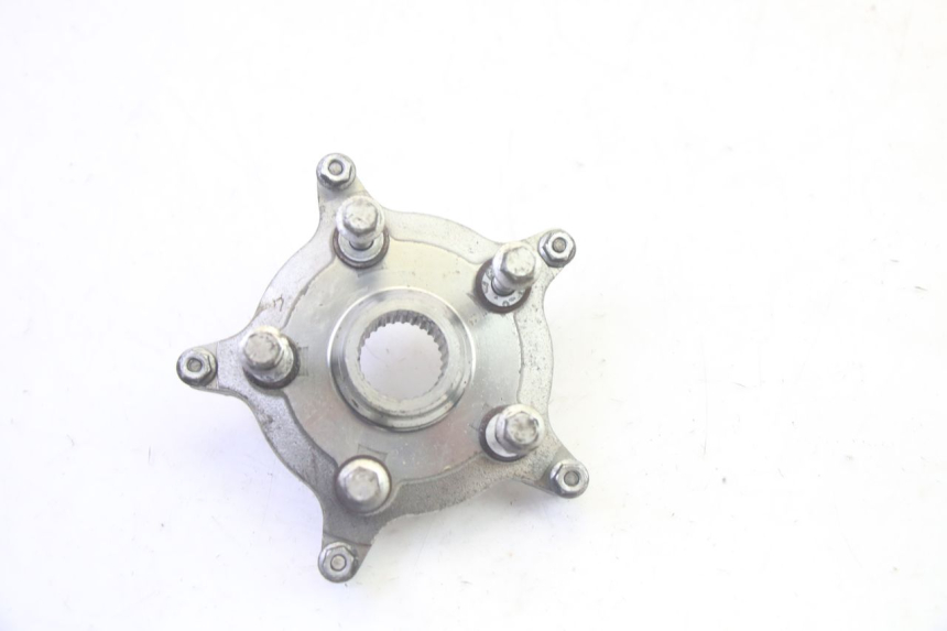 photo de REAR WHEEL HUB PIAGGIO MP3 LT 400 (2007 - 2012) - Technical close-up